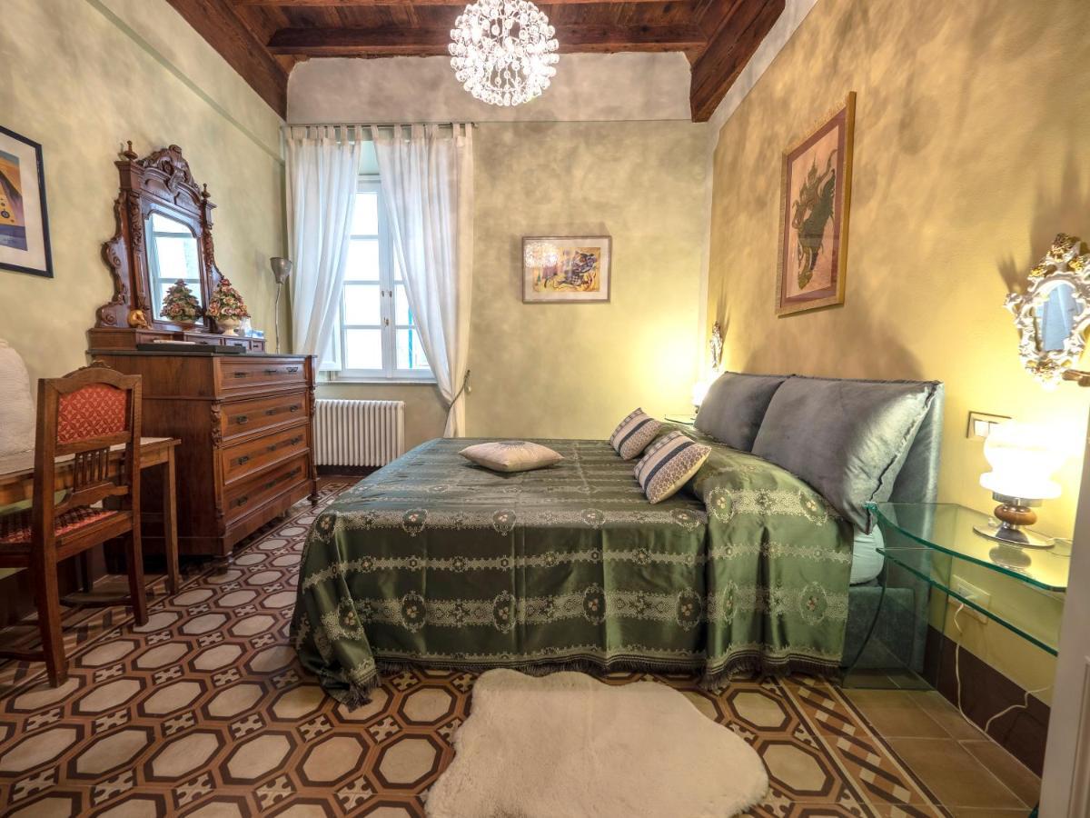 Luxury - Elegante Appartamento Nel Cuore Di Lucca Exteriör bild